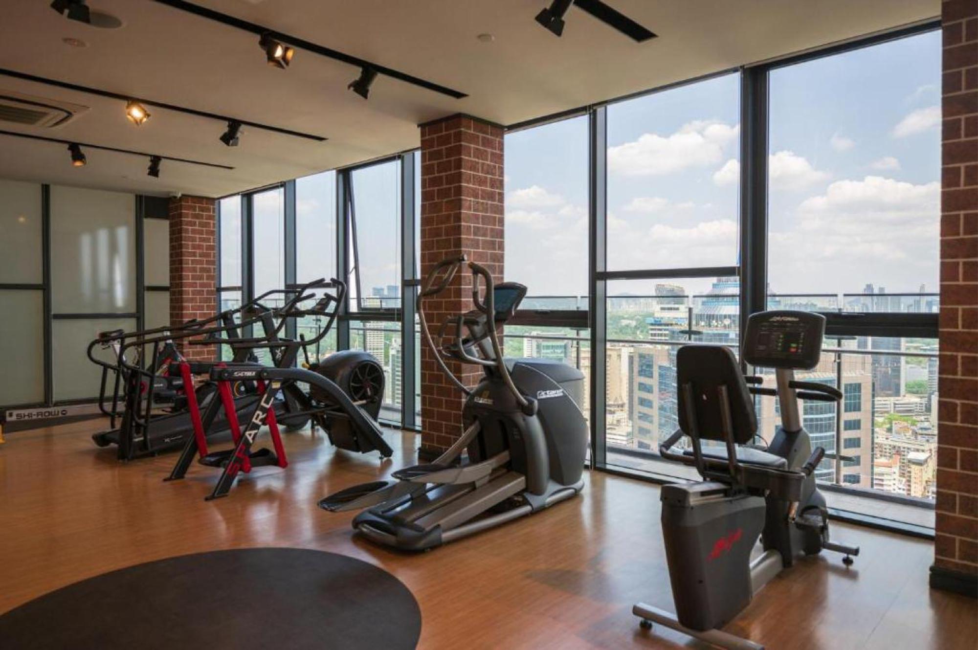 Ceylonz Suites Klcc By Staybliss 쿠알라룸푸르 외부 사진