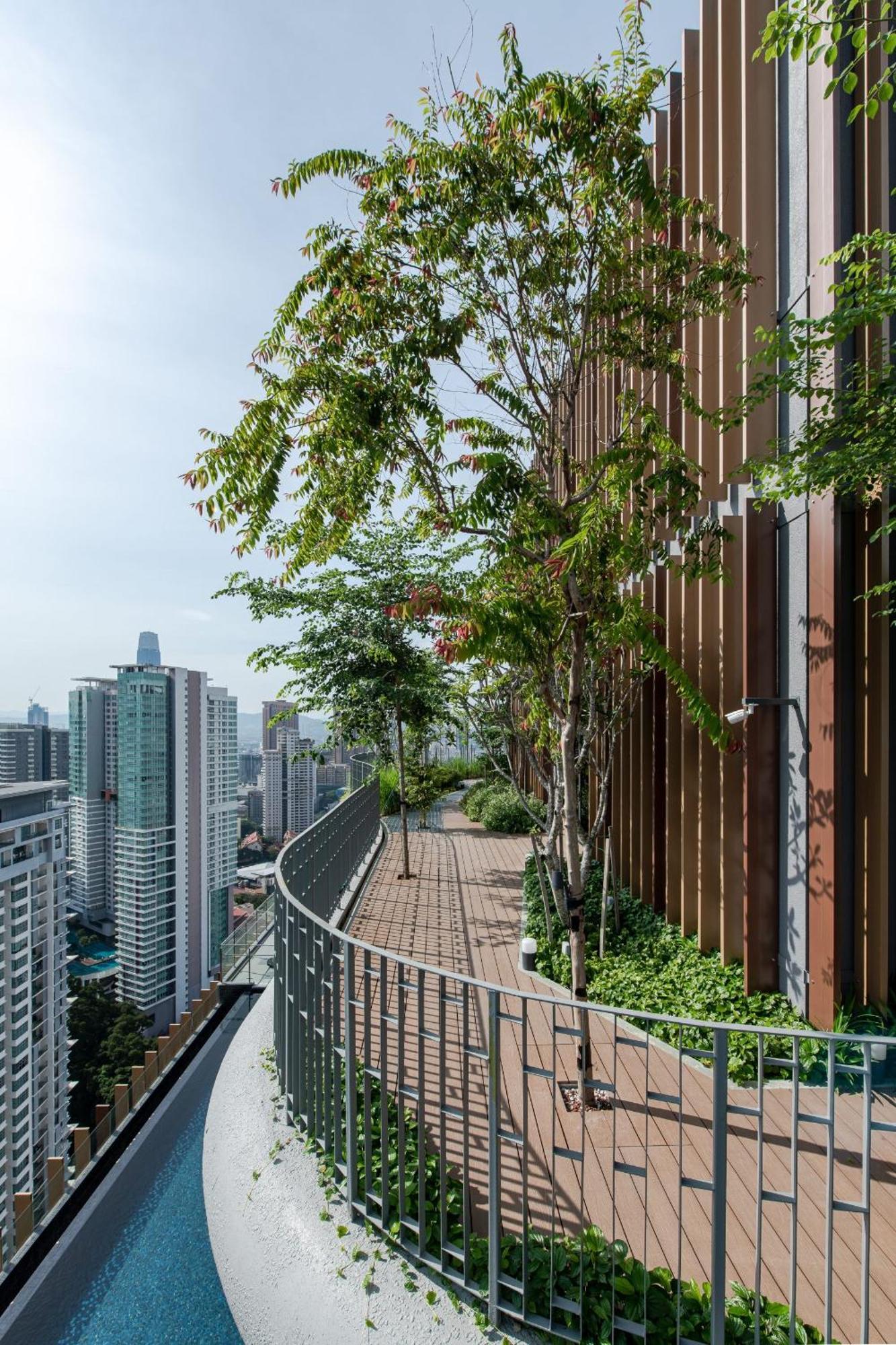 Ceylonz Suites Klcc By Staybliss 쿠알라룸푸르 외부 사진